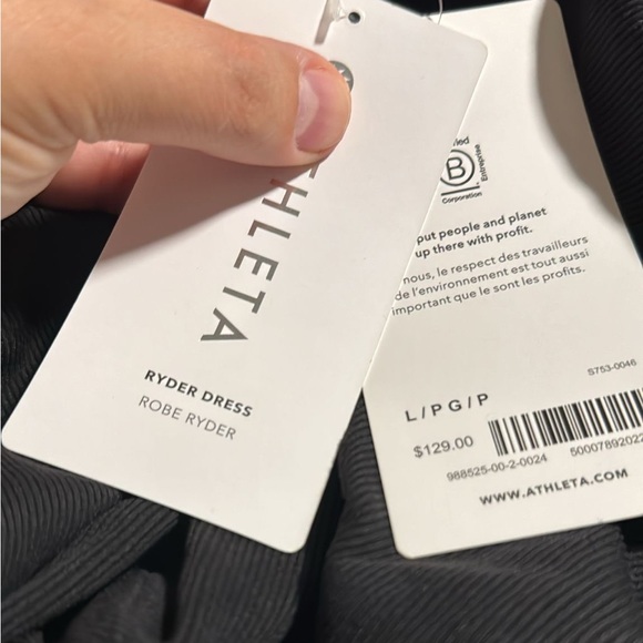 ATHLETA Ryder Dress // Black - Picture 16 of 16